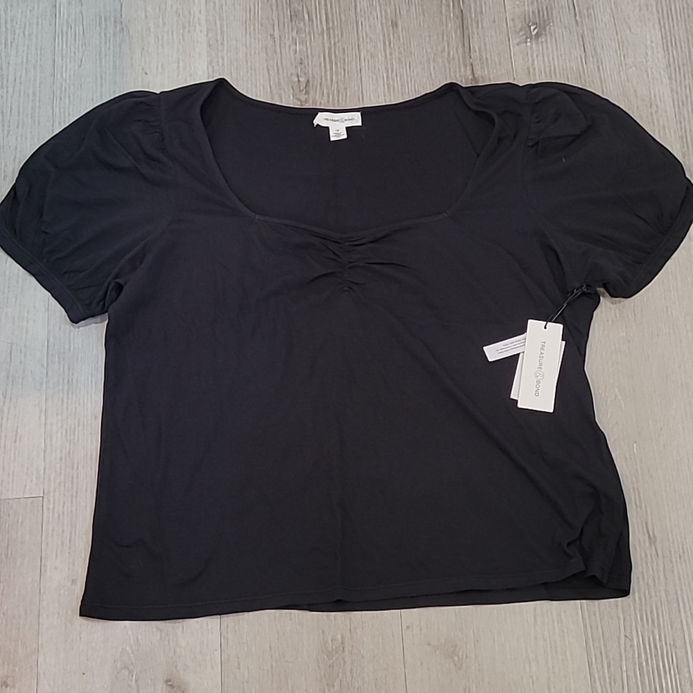 Treasure & Bond Woman's 1X Blouse. New with Tags